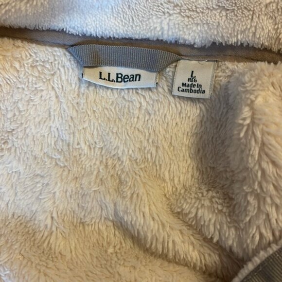 L.L. Bean fleece vest - Picture 7 of 10